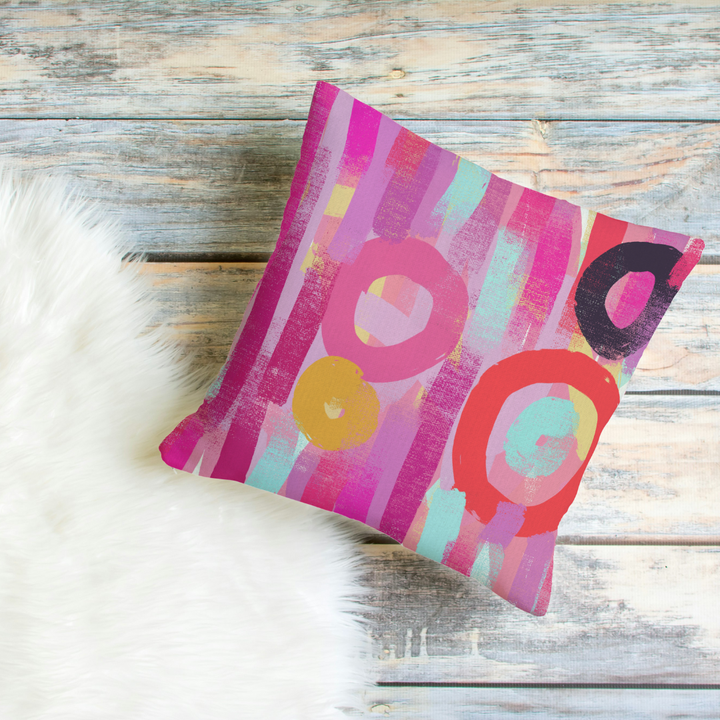 Love & Roses Cushion